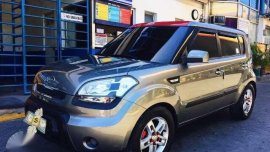 Very Rush sale Kia Soul 2012 AT top of the line
