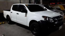 Isuzu D Max LT 2015 M/T all power, excellent condition