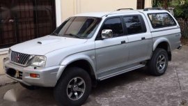 Mitsubishi Strada Pick Up 4x4 Diesel 2004