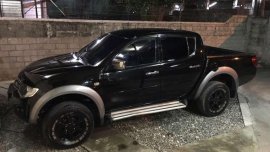 Mitsubishi Strada 2011 for sale