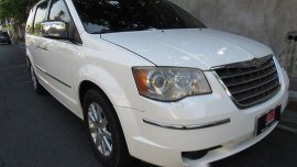 Chrysler Town and Country 2010 for sale 