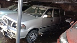 Toyota Revo 2002 MT for sale