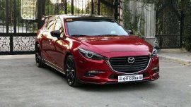 For sale!!! Mazda3 SkyActiv Speed Hatchback Top of the Line 2018 model