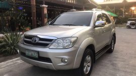 Toyota Fortuner G 2005 for sale