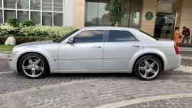 2007 Chrylser 300c V6 2.7L fuel efficient Silver