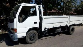 2017 isuzu Elf for sale