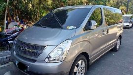 2011 HYUNDAI Grand Starex hvx  full option dual