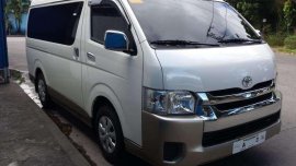 Toyota Hiace GL Grandia 3.0 Manual 2017 Assume Pasalo