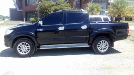 2O15 TOYOTA HILUX FOR SALE