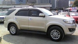 Toyota Fortuner 2014 G VNT AUTOMATIC DIESEL