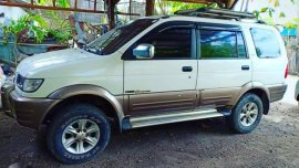 2005 ISUZU Crosswind XUV M/T Super Tipid sa Diesel