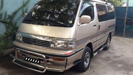Toyota Hiace 2006 arrived Diesel Automatic Registered