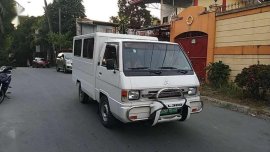 2013 Mitsubishi L300 fb dual aircon cold for sale