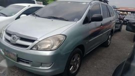 2006 Toyota innova E Manual transmission Diesel engine