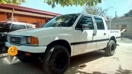 Rush Sale Isuzu Feugo Pick-up 4x2 95 