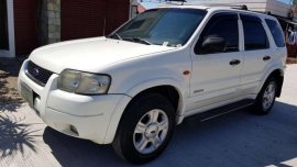 2004 Ford Escape XLS All power