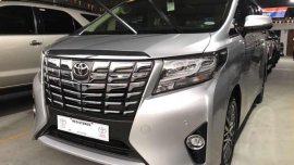 2016 Toyota Alphard A/T 3.5 V6 Full Options