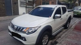 2015 Mitsubishi Strada GLX-V FOR SALE