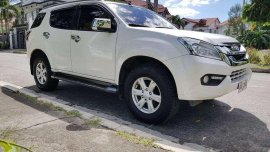 Isuzu MUX 2015 LS-A Automatic Top of the Line