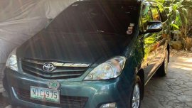 Toyota Innova G 2010 MT FOR SALE