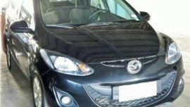2011 MAZDA 2 . manual - all power - very smooth - like new - fresh