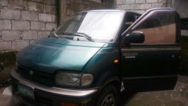Like New Nissan Serena for sale