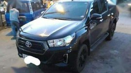 2018 Toyota Hilux E manual naka mags new tires