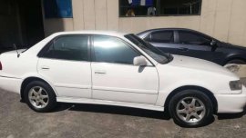 Toyota Corolla gli 1.6 automatic baby altis model 2001
