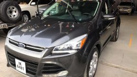 2016 Ford Escape Titanium AT 4WD Full Options Park Assist Sunroof