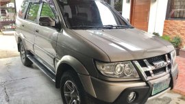 2013 Isuzu Sportivo X manual turbo diesel engine crosswind