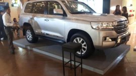 Toyota Land Cruiser 200 4.5L diesel 2019 brand new