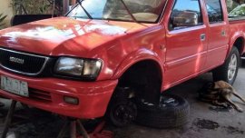 Isuzu Fuego 2.8 4x2 AT 2003 for sale 