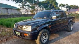 Mitsubishi Endeavor pickup 2000 for sale 