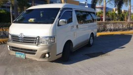 Toyota Hiace Super Grandia Two Tone 2013 Automatic