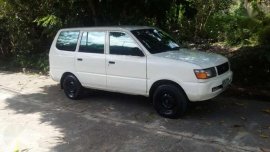 Toyota Revo GL 2000 for sale 