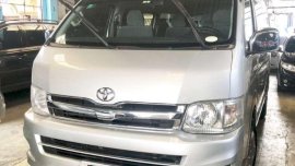 2012 Toyota Hiace GL Grandia