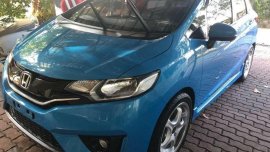 Honda Jazz 1.5 vx top of the line 2016