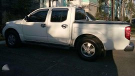 2011 Nissan Frontier Navara for sale