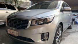 2016 Kia Grand Carnival AT for sale 
