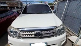 Toyota Fortuner 2009 VVT-i Gas AT for sale 