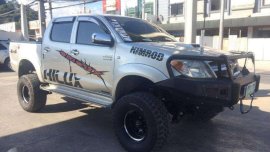 Toyota HILUX 2006 model 4X4 AUTOMATIC for sale