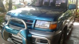 Toyota Revo SR 2000 for sale