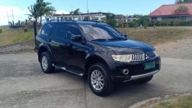 2013 Mitsubishi Montero automatic for sale 
