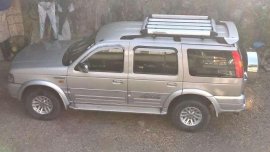 Well kept Ford Everest 4x4 for sale 