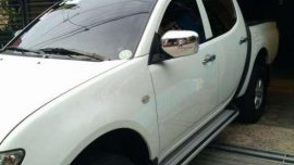 Like New Mitsubishi Strada for sale 