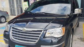 Chrysler Town and Country 2010 for sale
