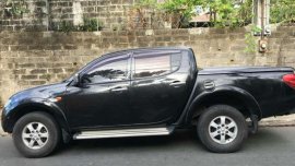 Mitsubishi Strada 2009 for sale