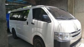 2015 Toyota Hiace Commuter 2.5 MT for sale