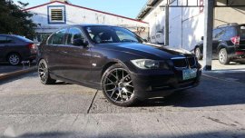 2009 BMW 318i M/T Black 4 door