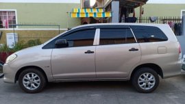 Toyota Innova E 2011 for sale